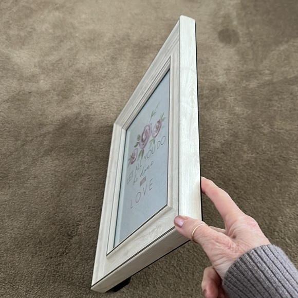 Beautiful 8 x 10 frame - ivory/white washed and silver finish - Picture 4 of 6